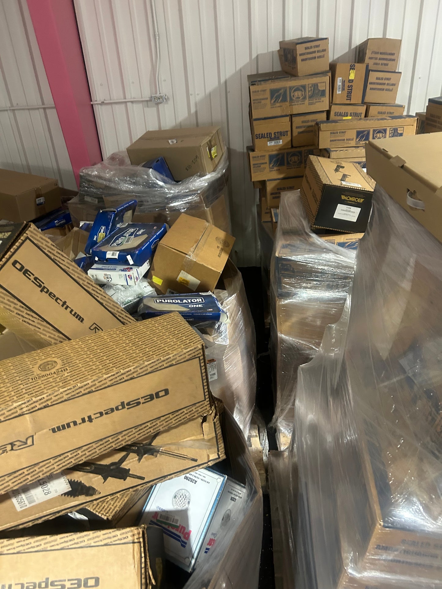 12 Pallets of Advanced Auto Parts