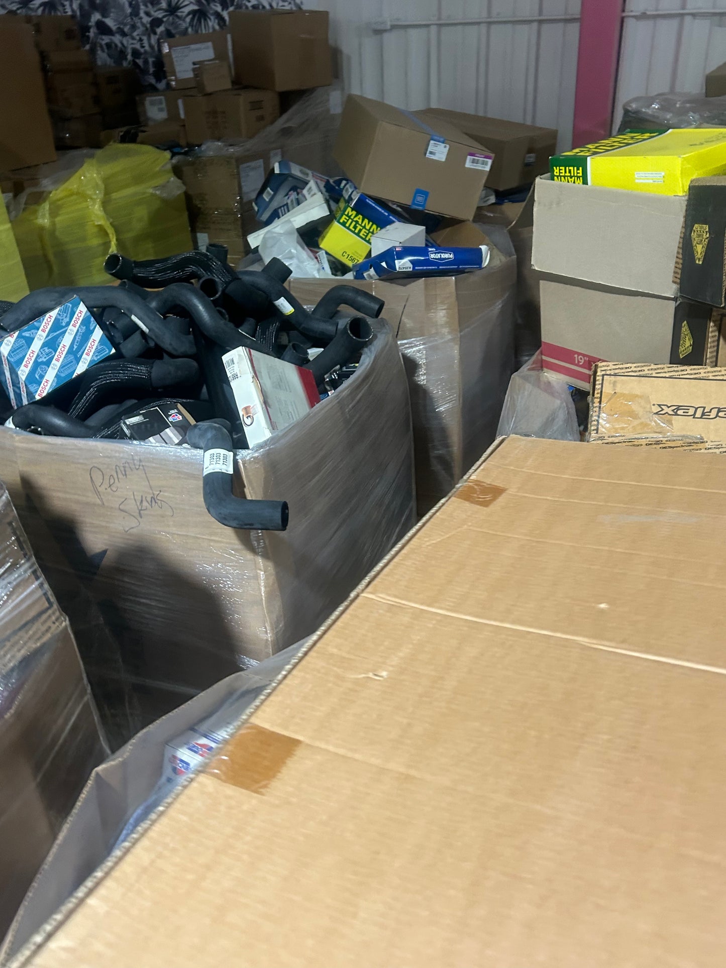 12 Pallets of Advanced Auto Parts